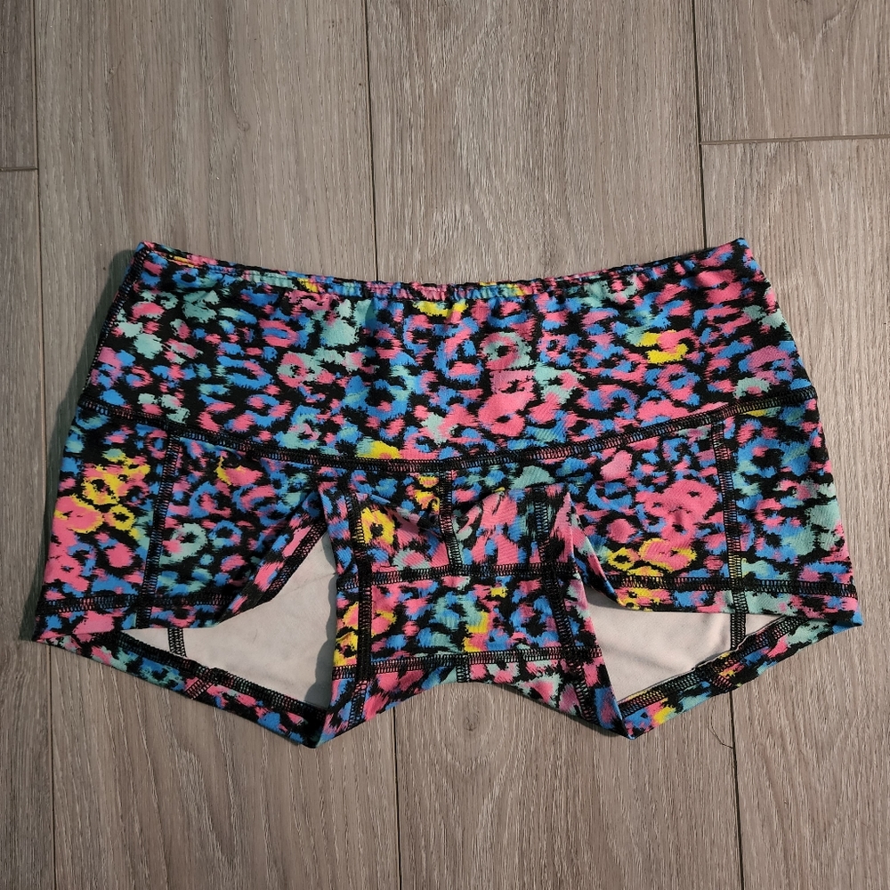 Fleo LRC cheetah print